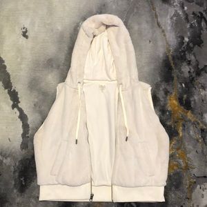 Zip Up No Sleeves Jacket